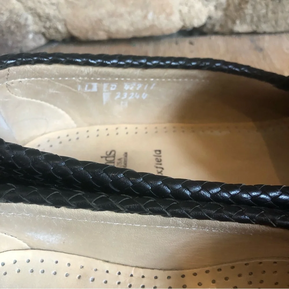 Allen Edmonds black loafers Maxfield size 11 made in the USA Price Firm